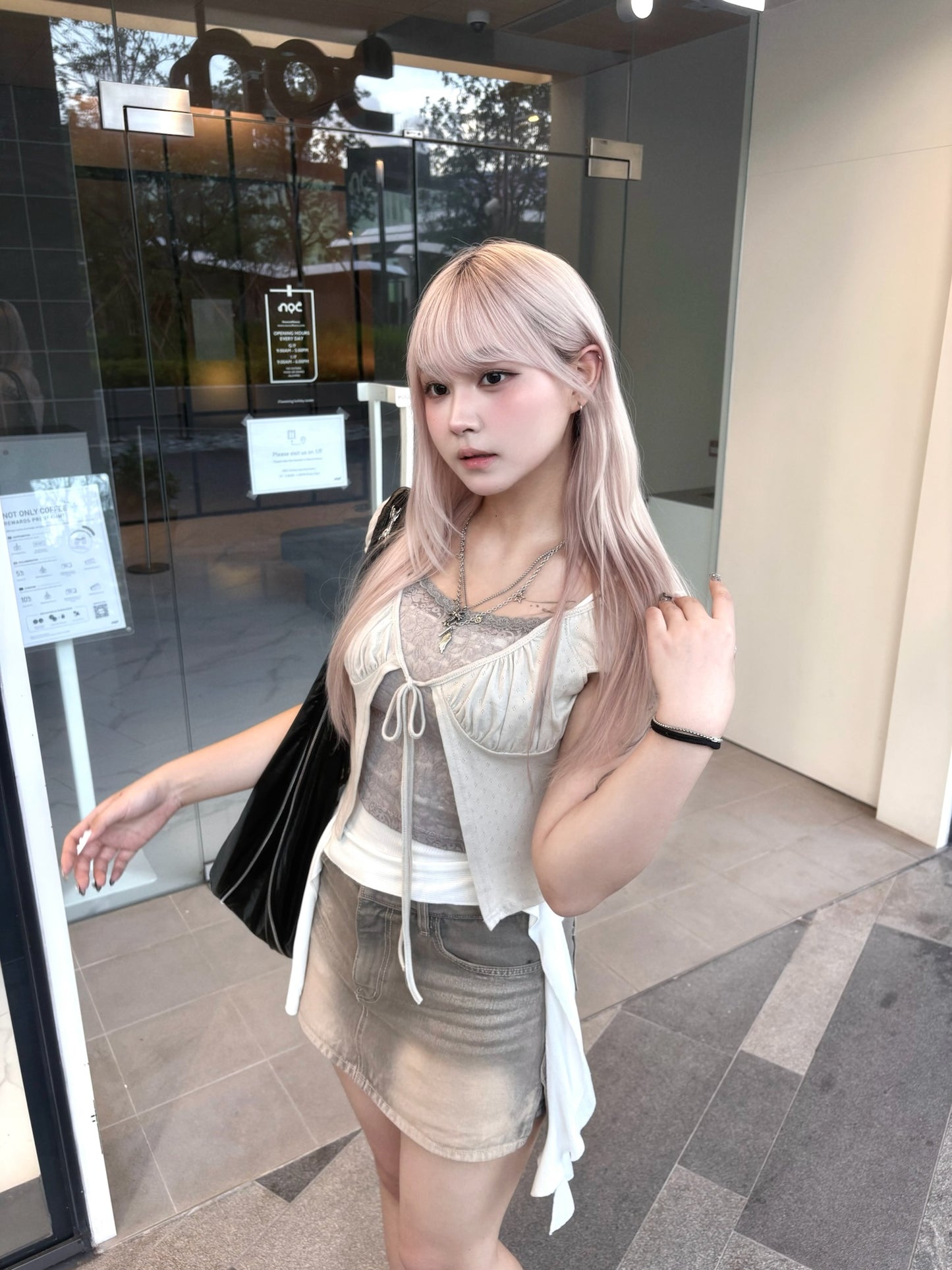 【韓式疊穿入門】不規則垂墜飄帶吊帶Padded Top