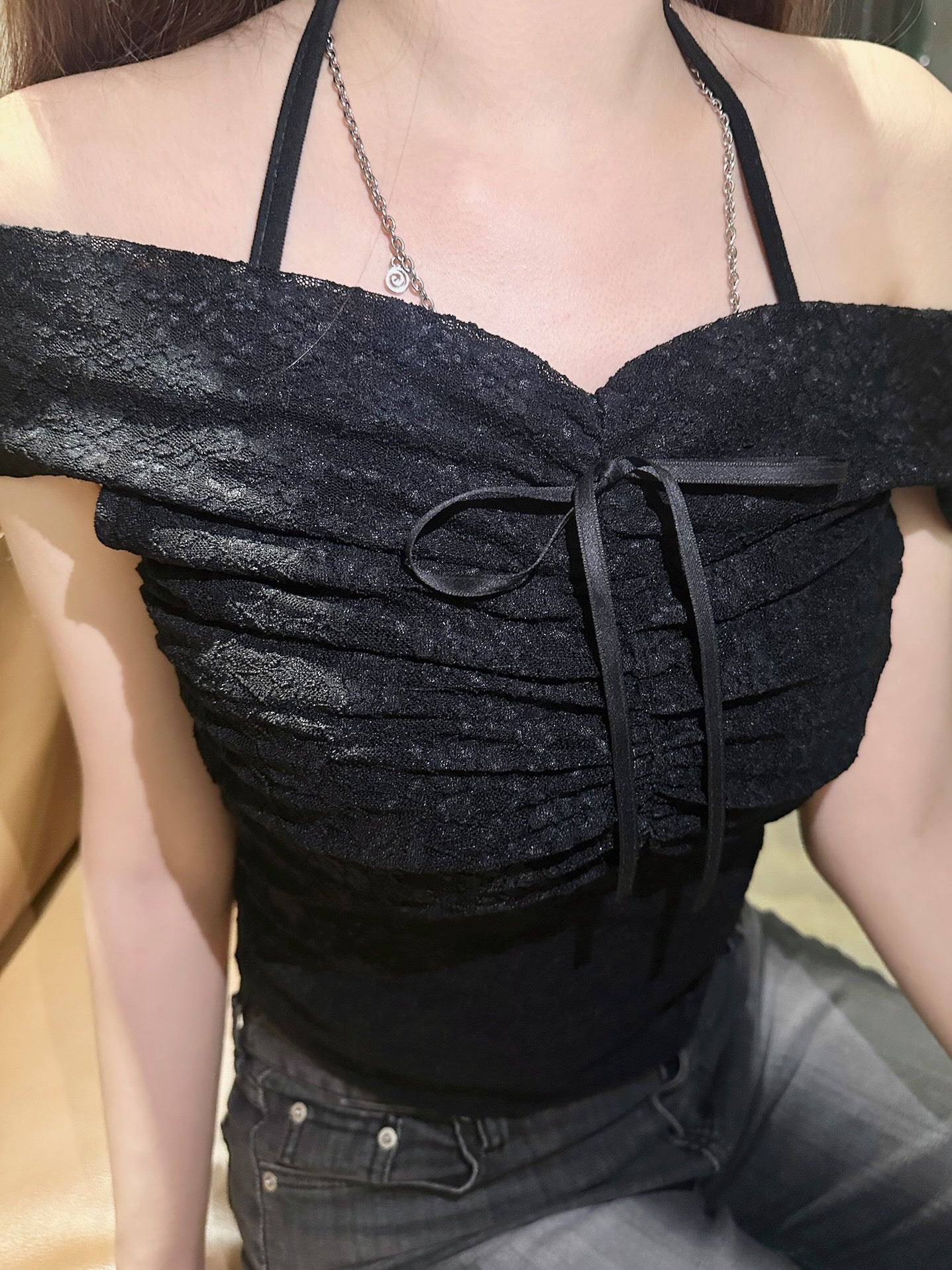 【遮手臂+疊穿必入】Unrose蕾絲蝴蝶結玫瑰Off-Shoulder Top