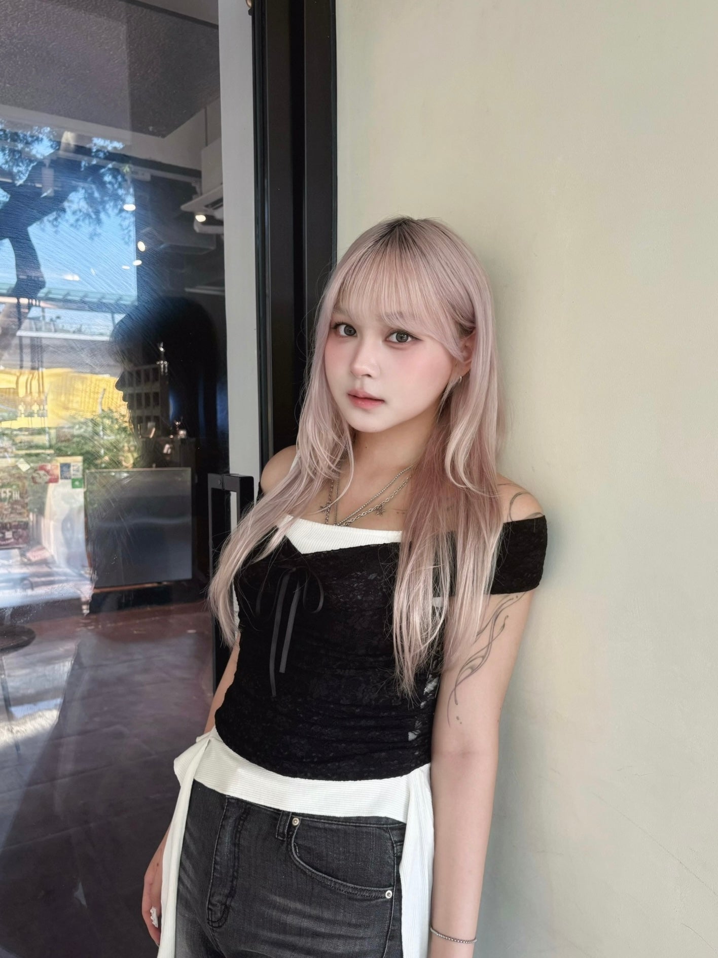 【遮手臂+疊穿必入】Unrose蕾絲蝴蝶結玫瑰Off-Shoulder Top