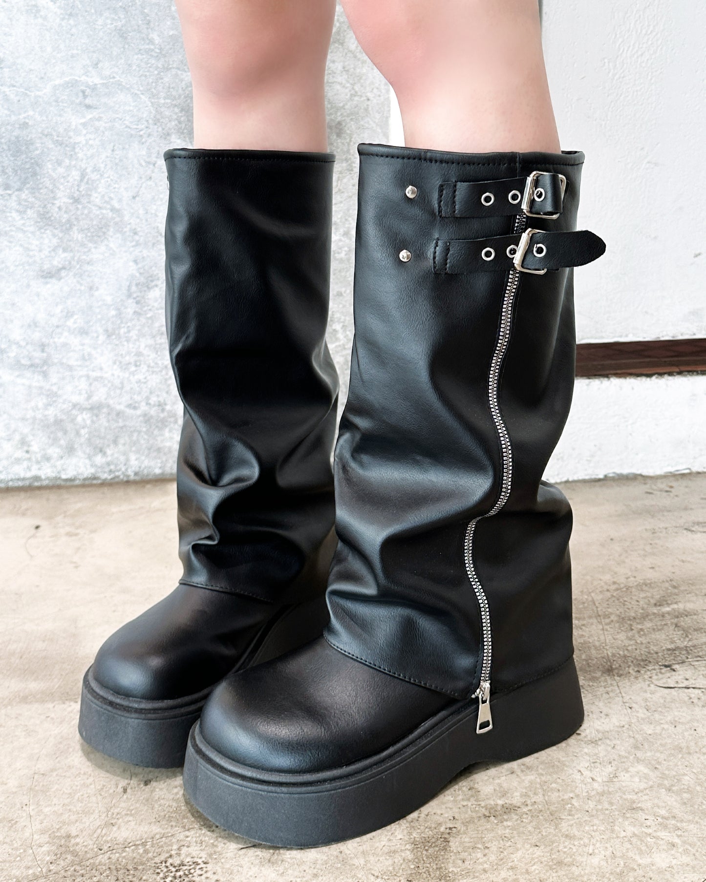【超顯瘦襪套款|一笠即走】+5cm 韓系百搭銀扣闊筒Leg Warmer 懶人厚底騎士靴