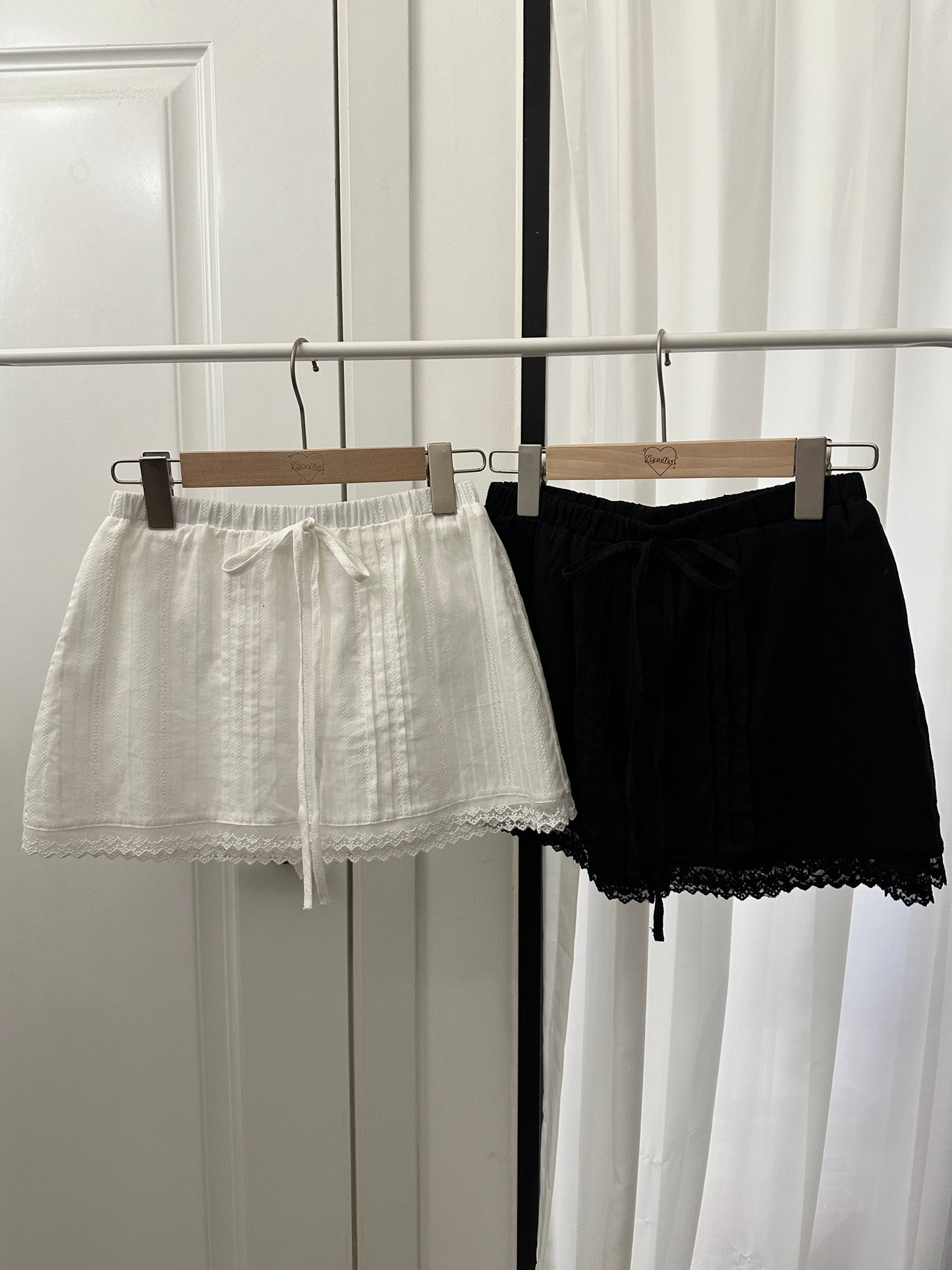 【韓系清純溫柔風】Summer Breeze蕾絲刺繡蝴蝶結裙褲