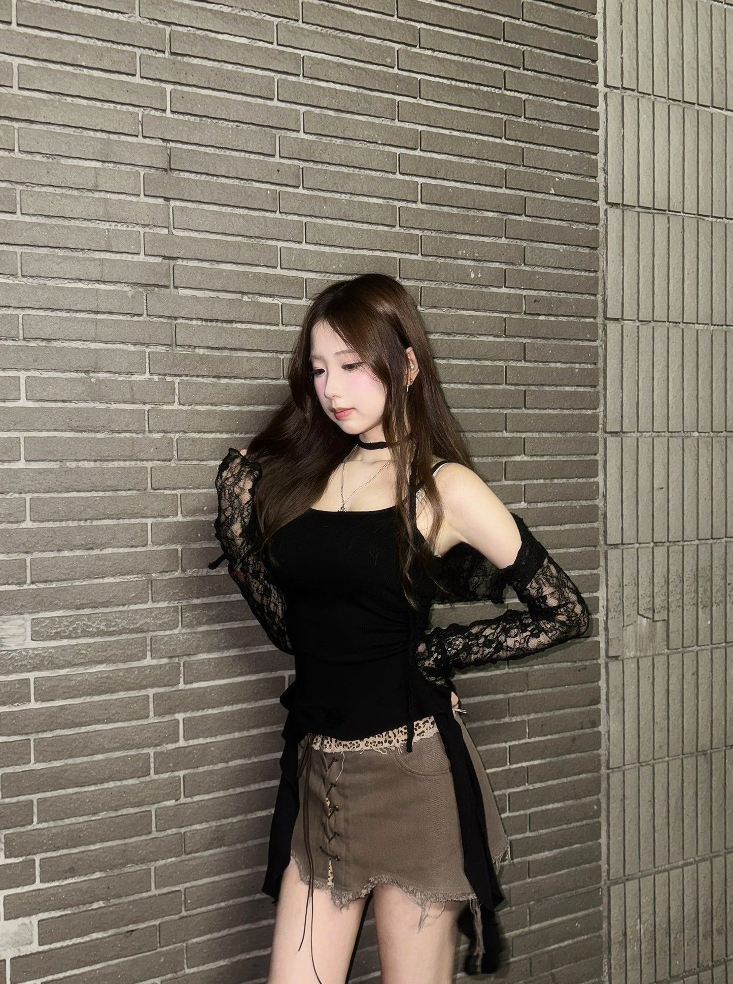【韓式疊穿入門】不規則垂墜飄帶吊帶Padded Top