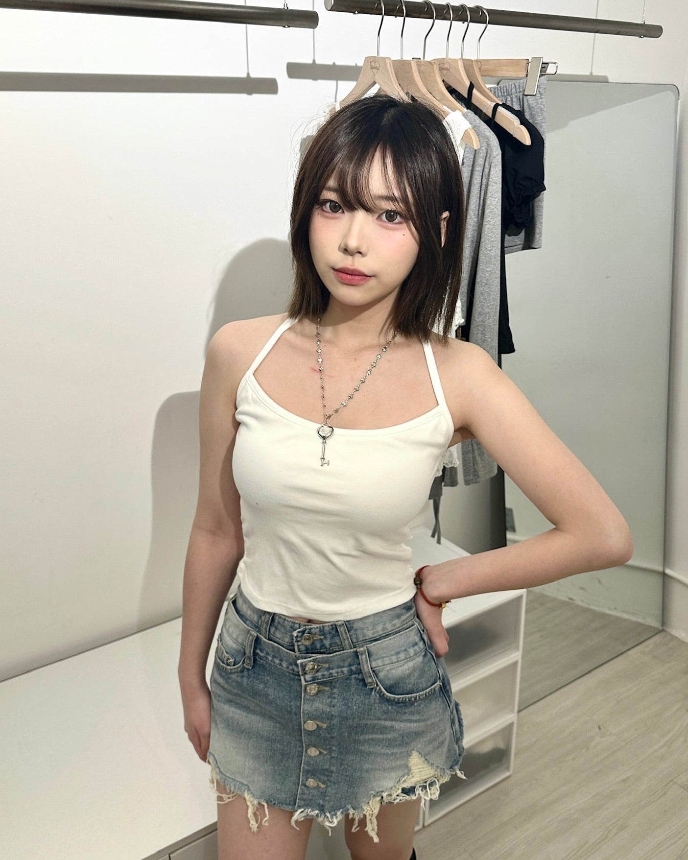 【日常必備百搭打底｜ 疊穿Must Have】純色掛脖涼感露背可拆式Bra Top背心