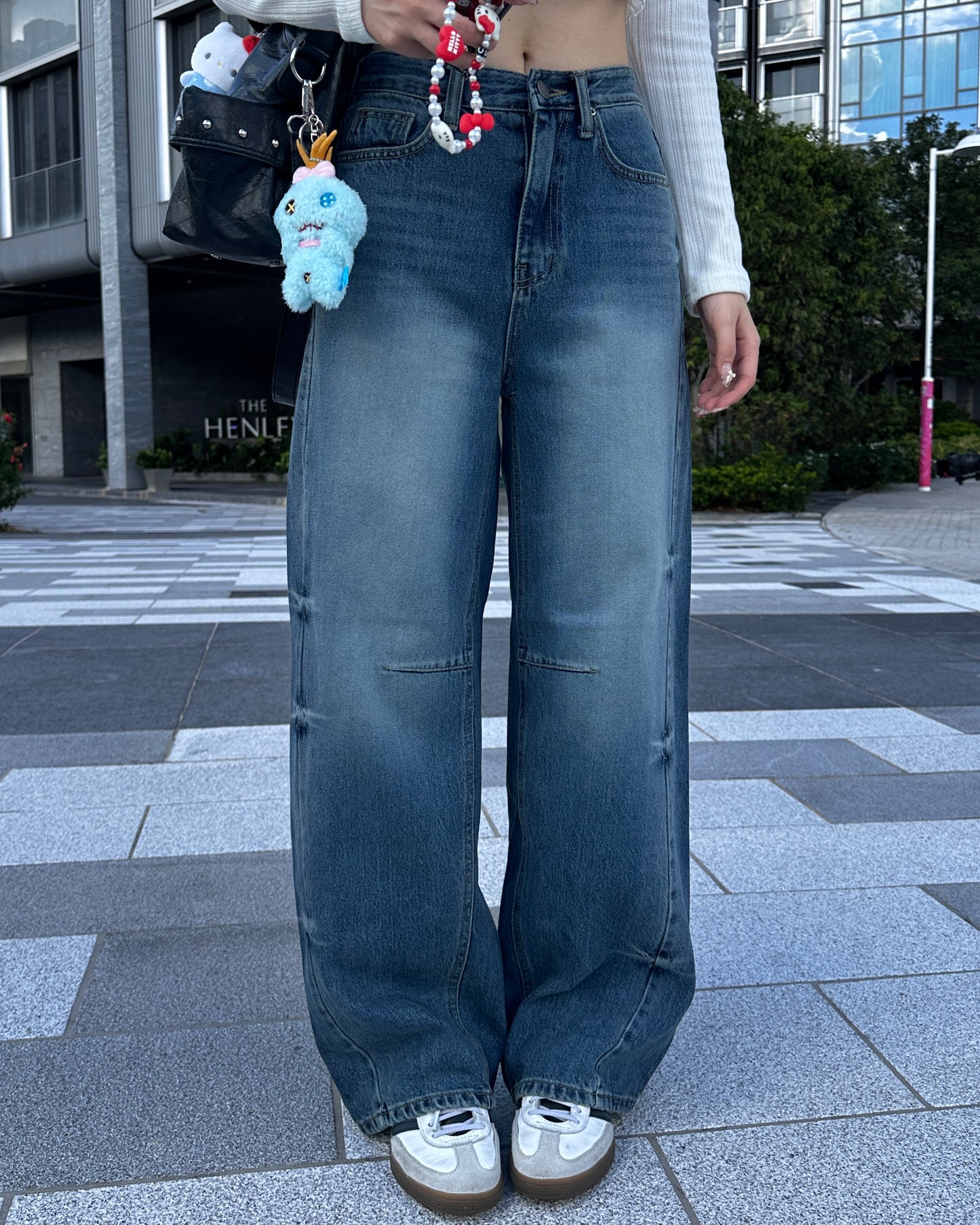 【韓網大熱款】Navy Blue漸層水洗磨白Pin Tuck 微彎刀闊褲
