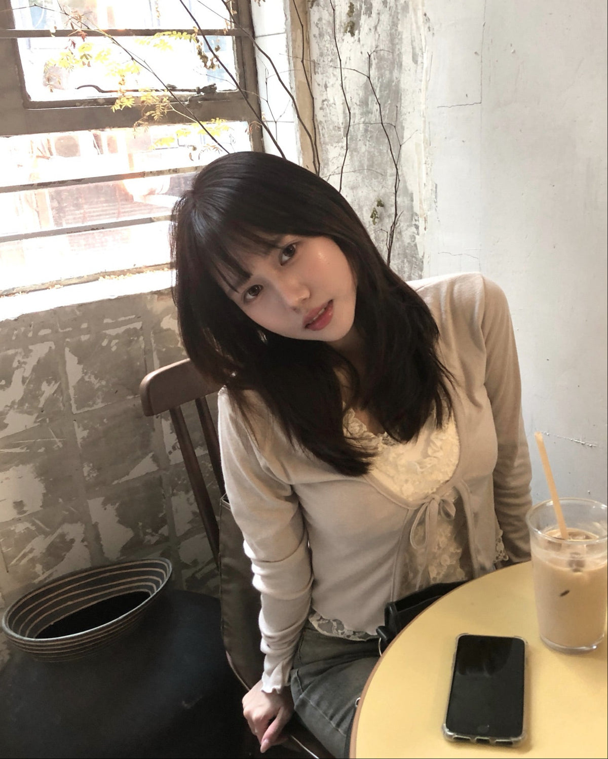 【早秋外套上衣2 in 1｜ 精緻蕾絲拼接假兩件】Serenade半透視蕾絲假兩件捲邊掛脖長袖開衫上衣