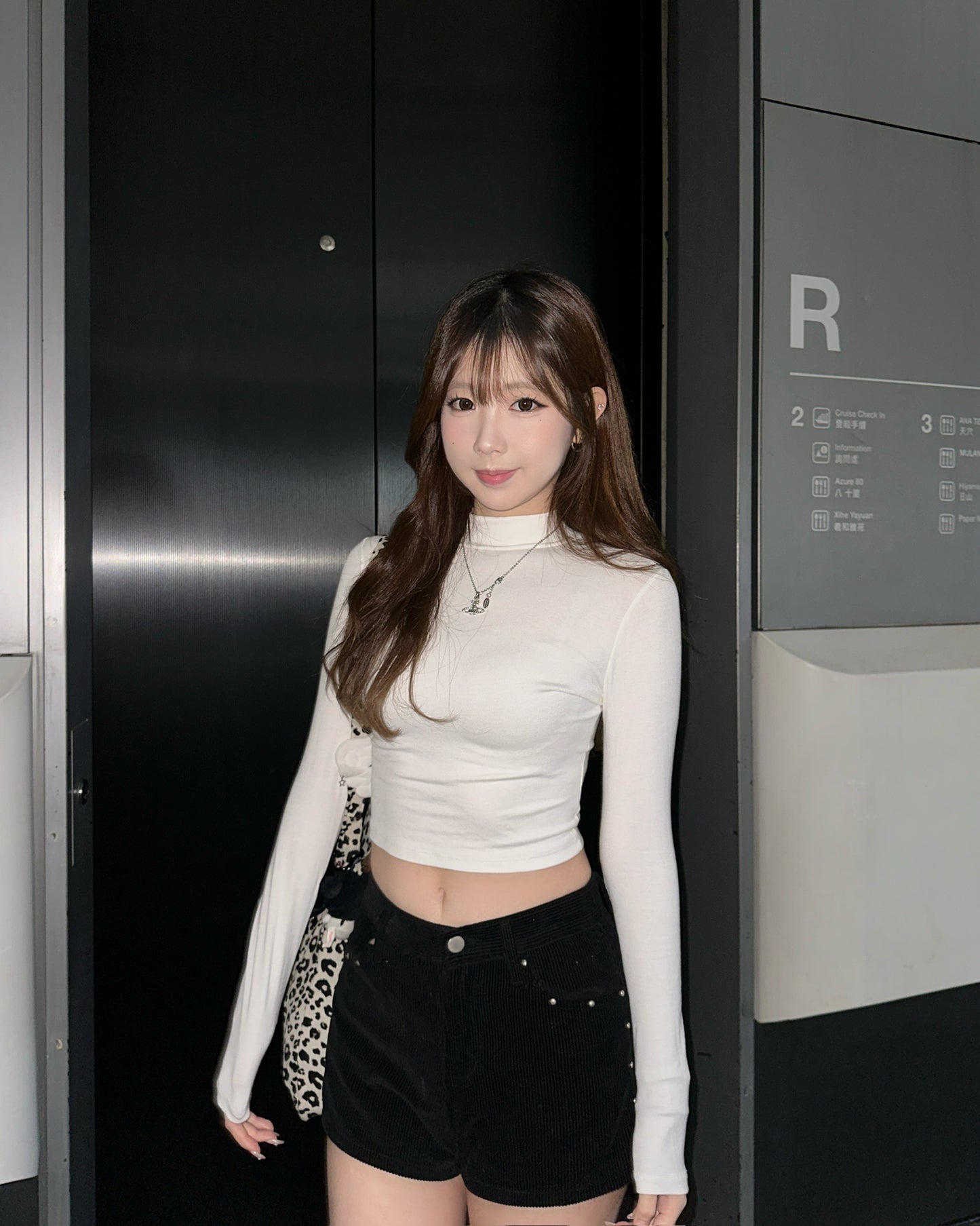 【冬日必備❄️日常百搭款】Sliver Pin燈芯絨A字短褲