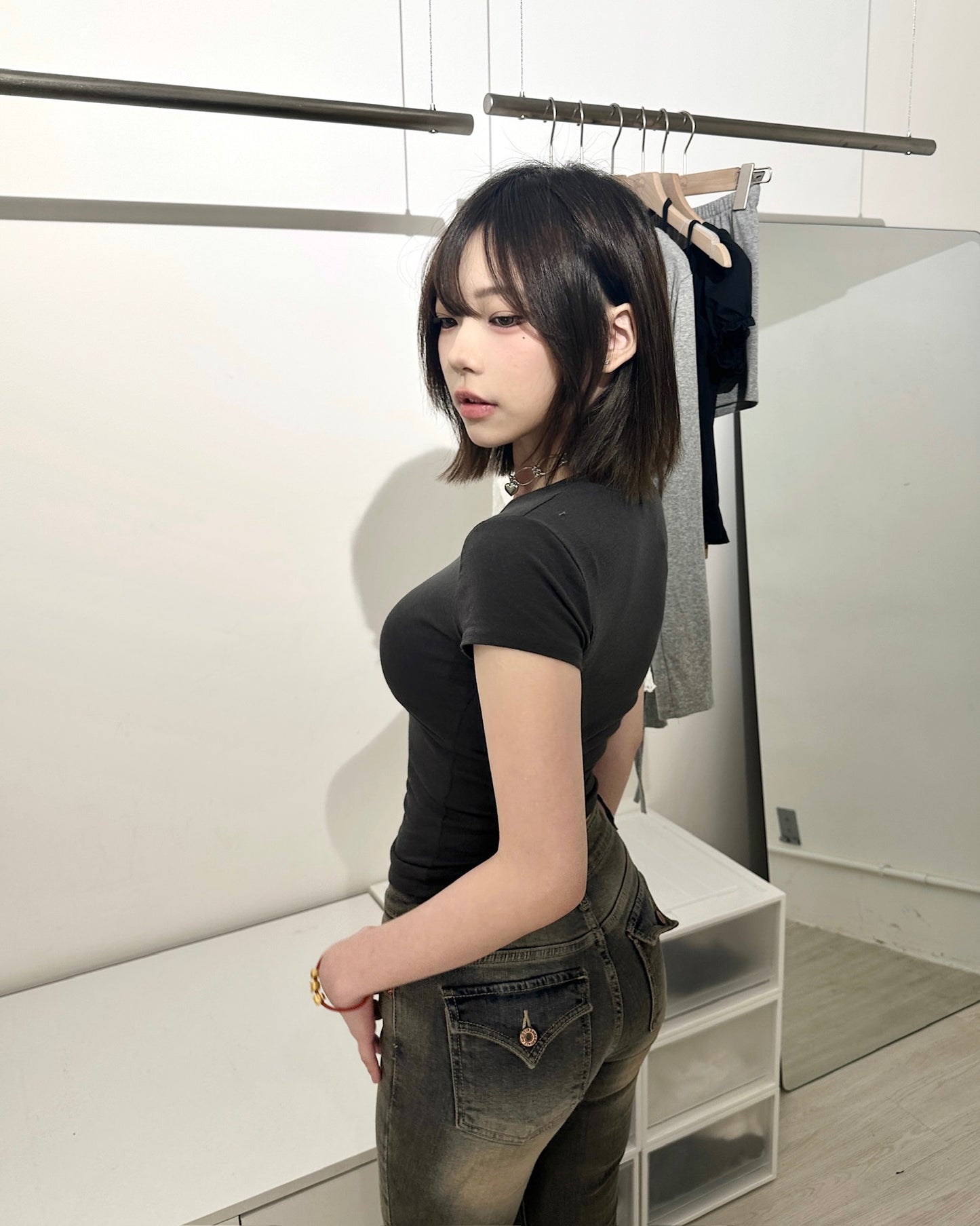 【1秒折角腰極顯身材🔥 日常＋Gym百搭必入】Sofly Touch Slim Cut 修腰圓領超彈力柔軟短袖T-Shirt