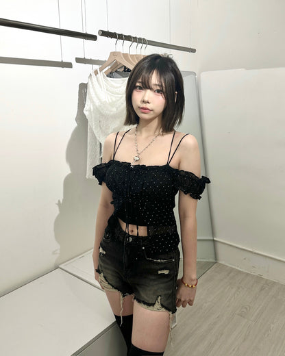 【溫柔女友感滿分｜ 韓系氣質約會必備 】Pristine 2 ways 雙蝴蝶結波點透紗捲邊Off-Shoulder Tank Top