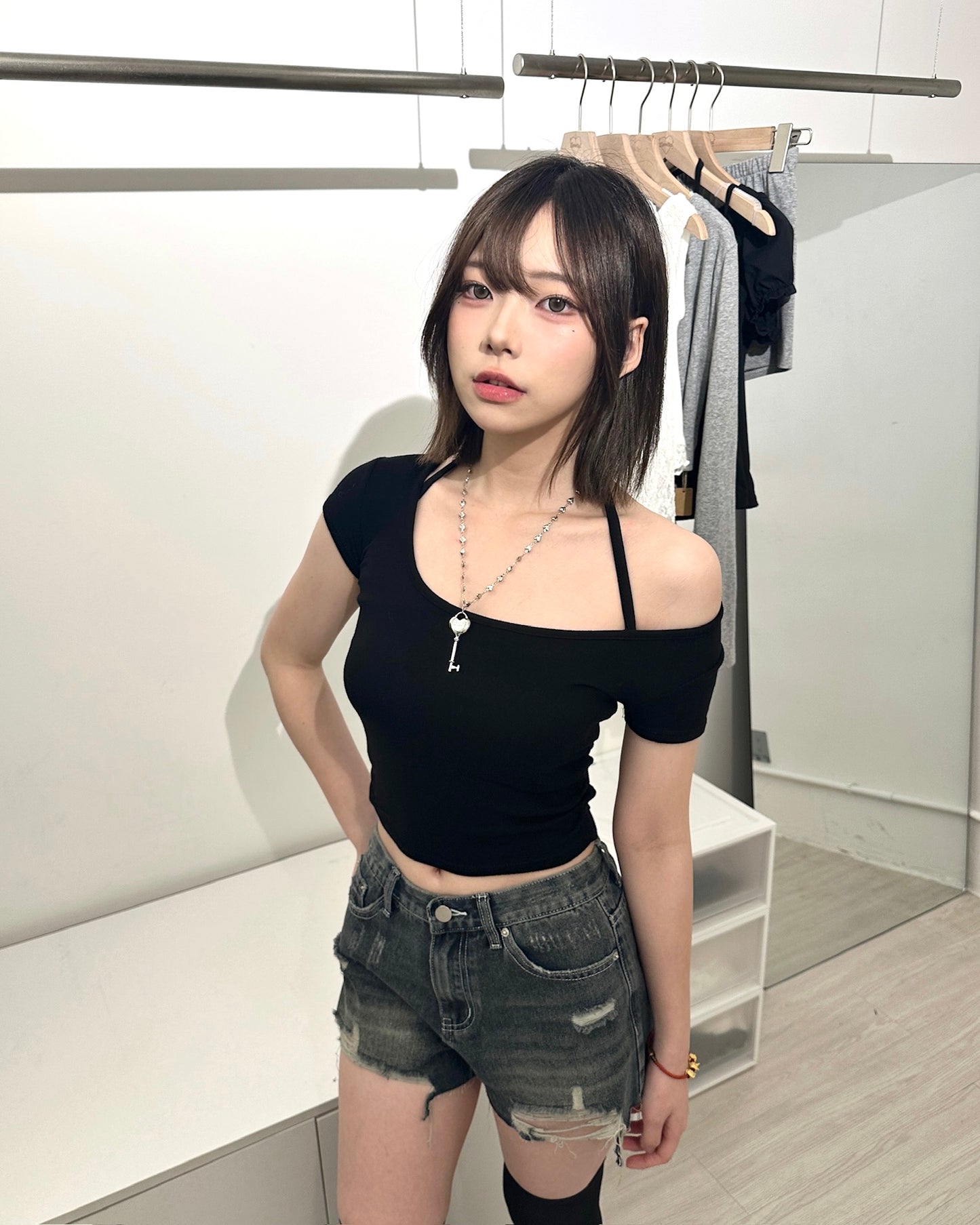 【極修身顯腰 2 ways穿法｜日常＋Gym百搭必入】Refined 後綁結修腰圓領彈力柔軟短袖T-Shirt