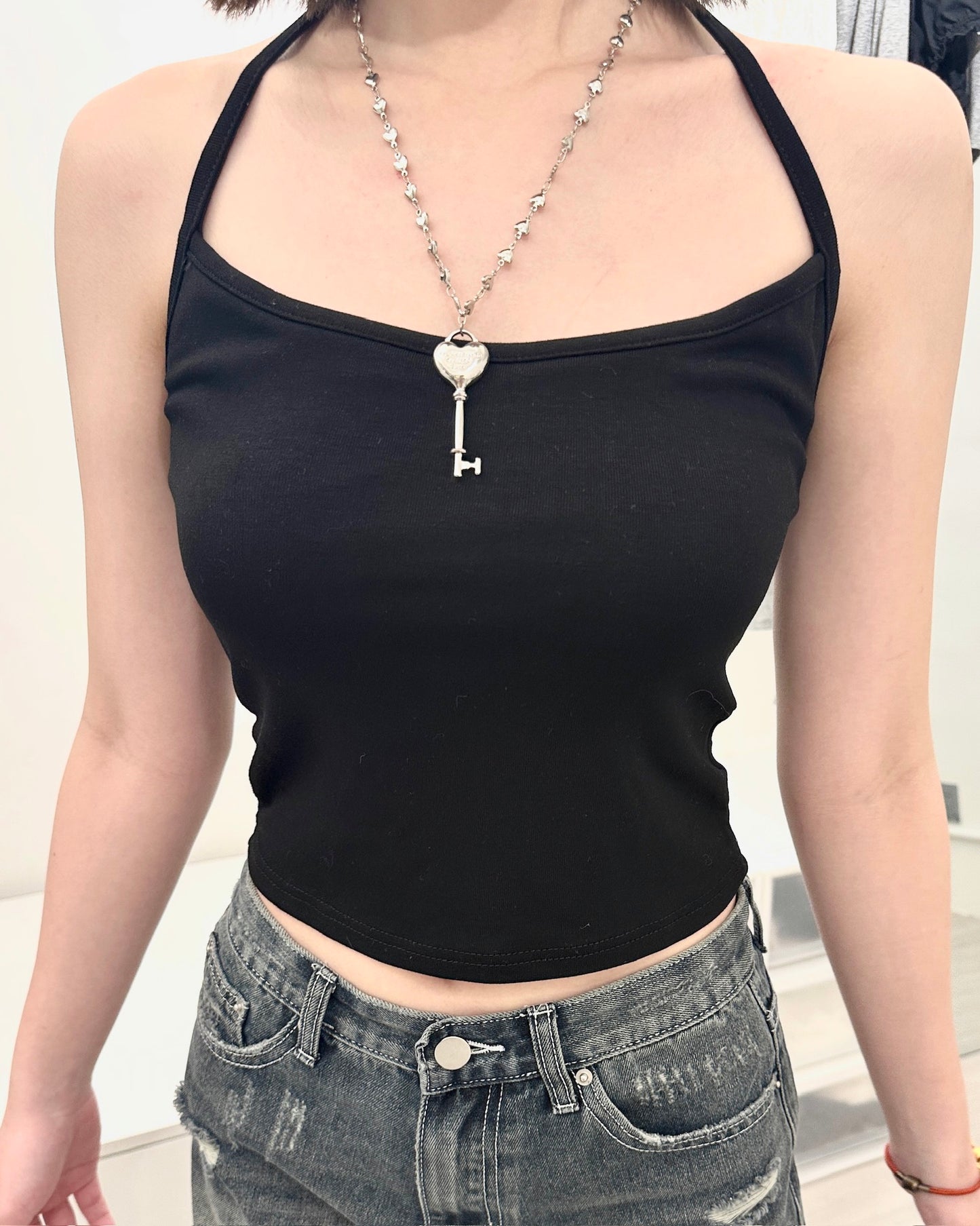 【日常必備百搭打底｜ 疊穿Must Have】純色掛脖涼感露背可拆式Bra Top背心
