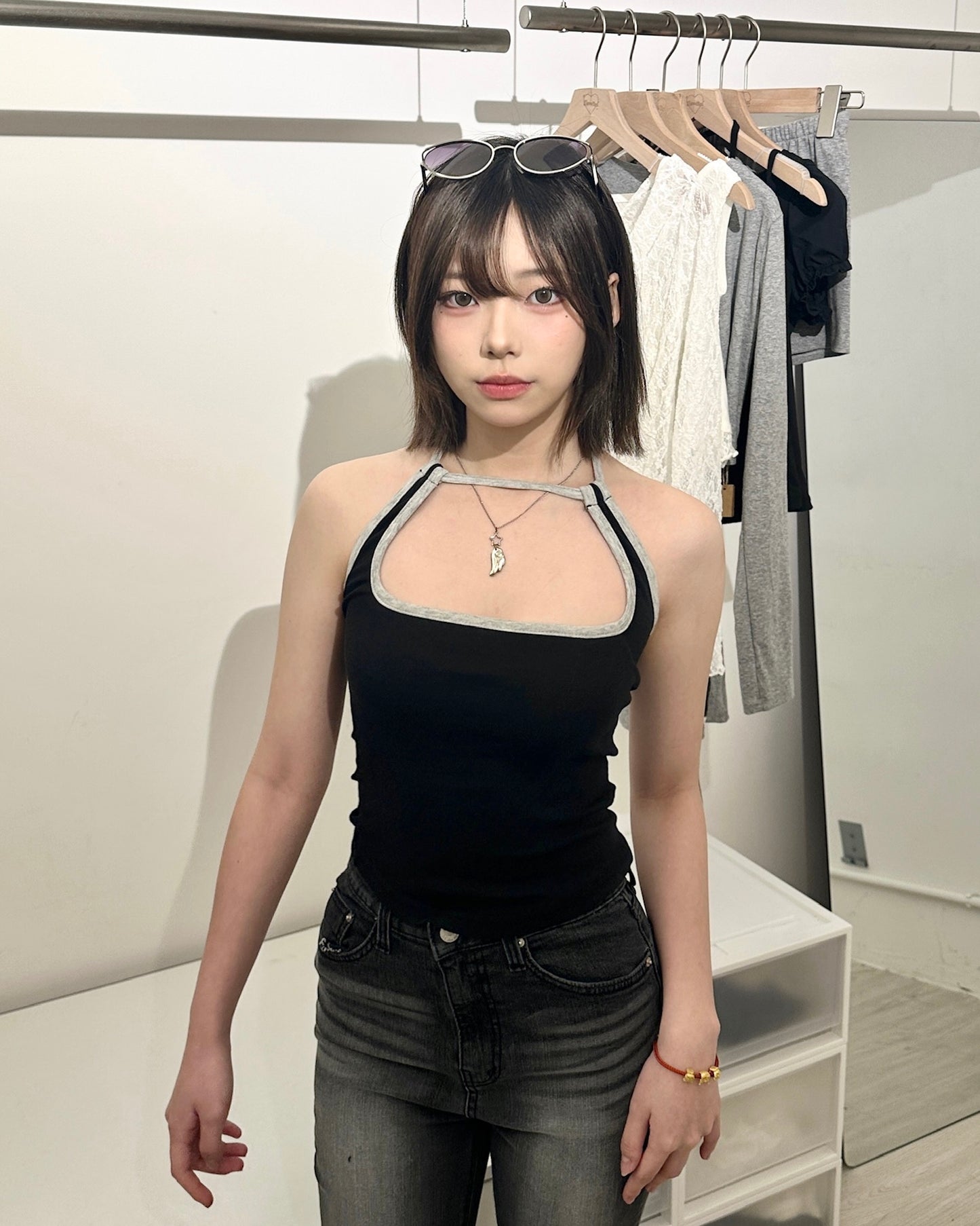 【極顯身材小性感｜3 Ways 綁法】Untamed Girl 純慾拼色修腰繞頸綁帶背心