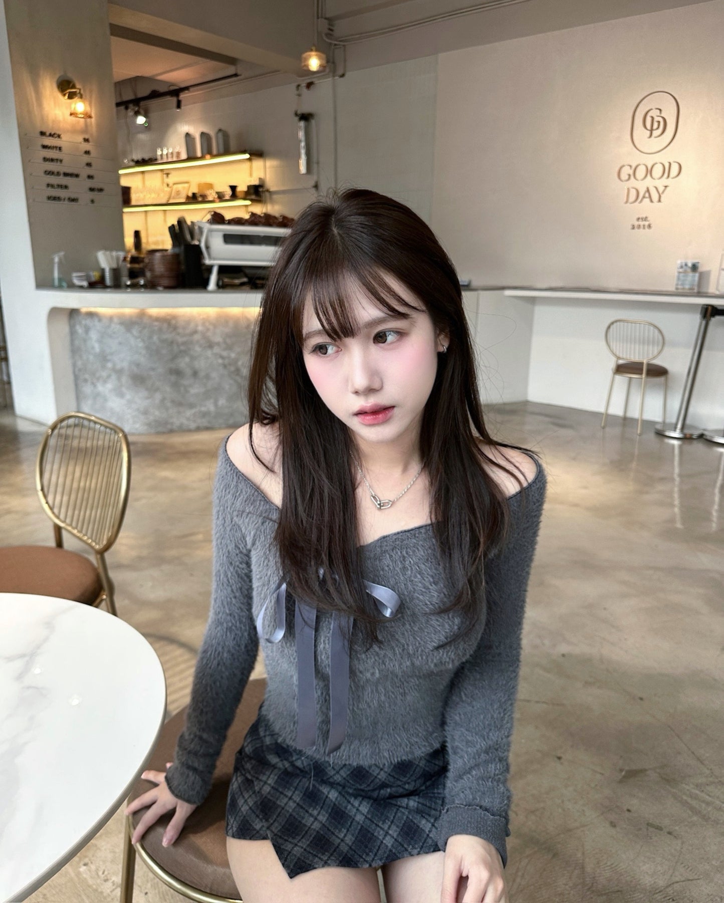 【冬日Daily穿搭必入⛄】Muted Navy 格仔毛呢高腰側開衩短裙褲