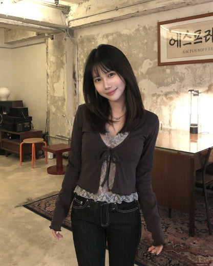 【早秋外套上衣2 in 1｜ 精緻蕾絲拼接假兩件】Serenade半透視蕾絲假兩件捲邊掛脖長袖開衫上衣