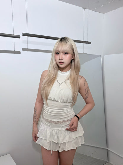 【Onni氣質路線｜ 小性感半露背】Angelicia 高領削肩露背蕾絲背心