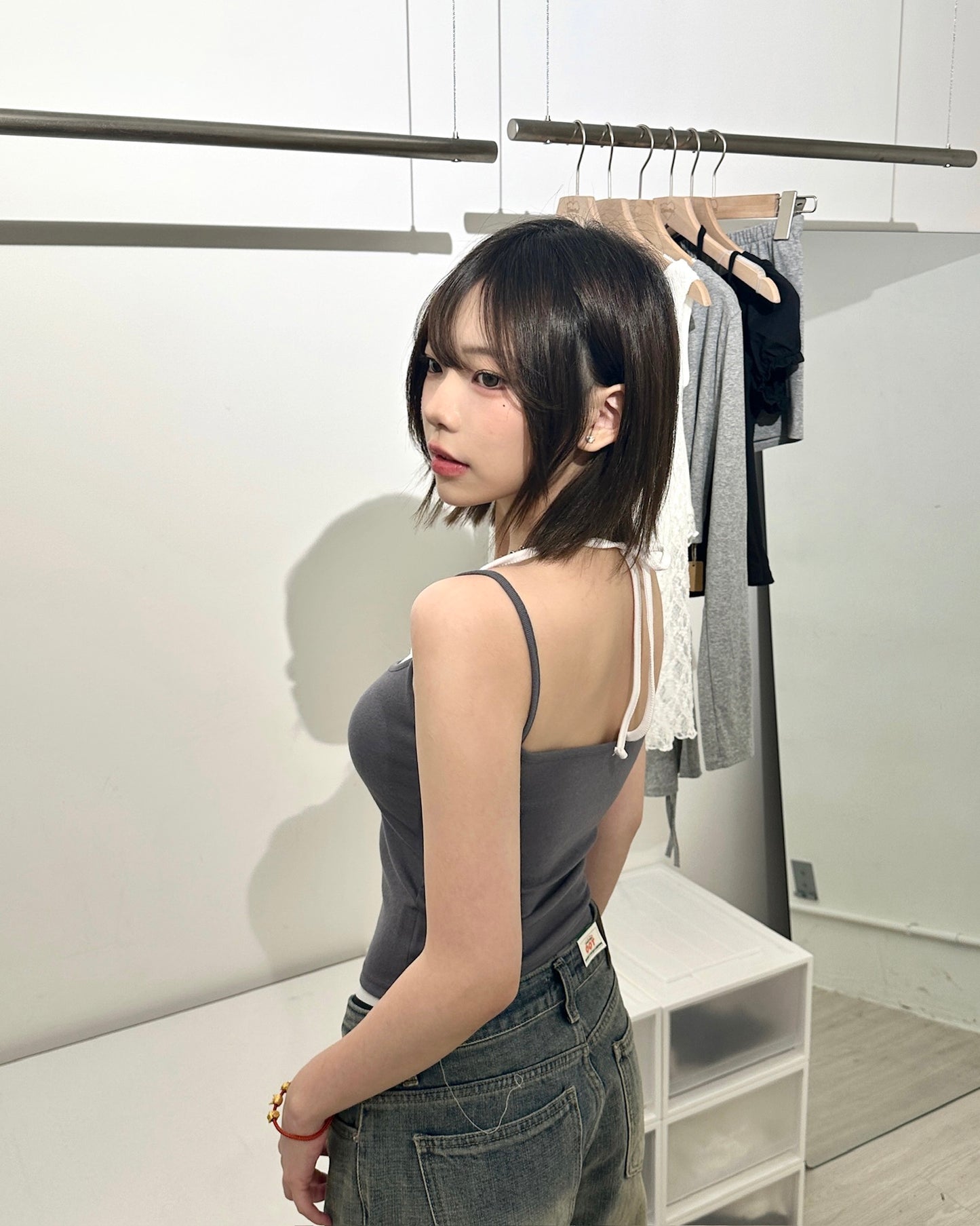 【免襯1件打造疊穿｜ 365日常必備】蕾絲拼色掛脖吊帶假兩件Bra Top背心