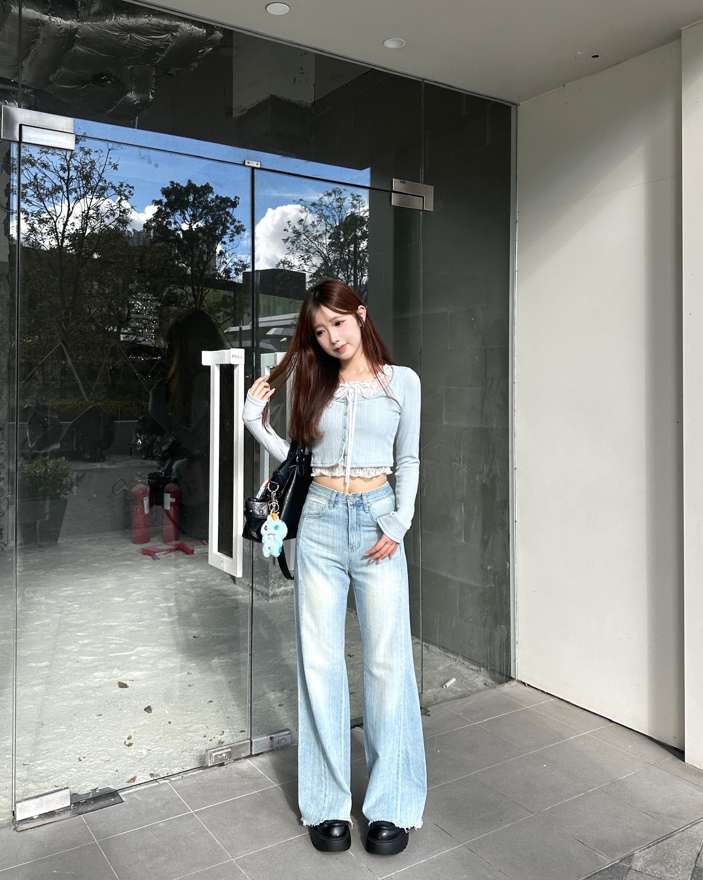 【拉長比例Pick】韓系直身微喇叭磨爛牛仔闊褲