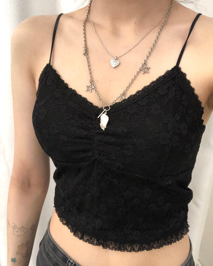 【Daily百搭必備｜ 多層次必入內搭】Dollcore 純慾蕾絲捲邊V領吊帶美胸Bra Top