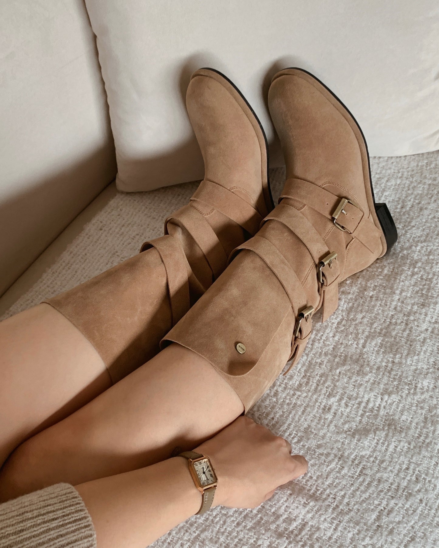 【2 ways可反笠｜ 零秒提升穿搭感】冬日感復古金扣中筒麂皮長靴