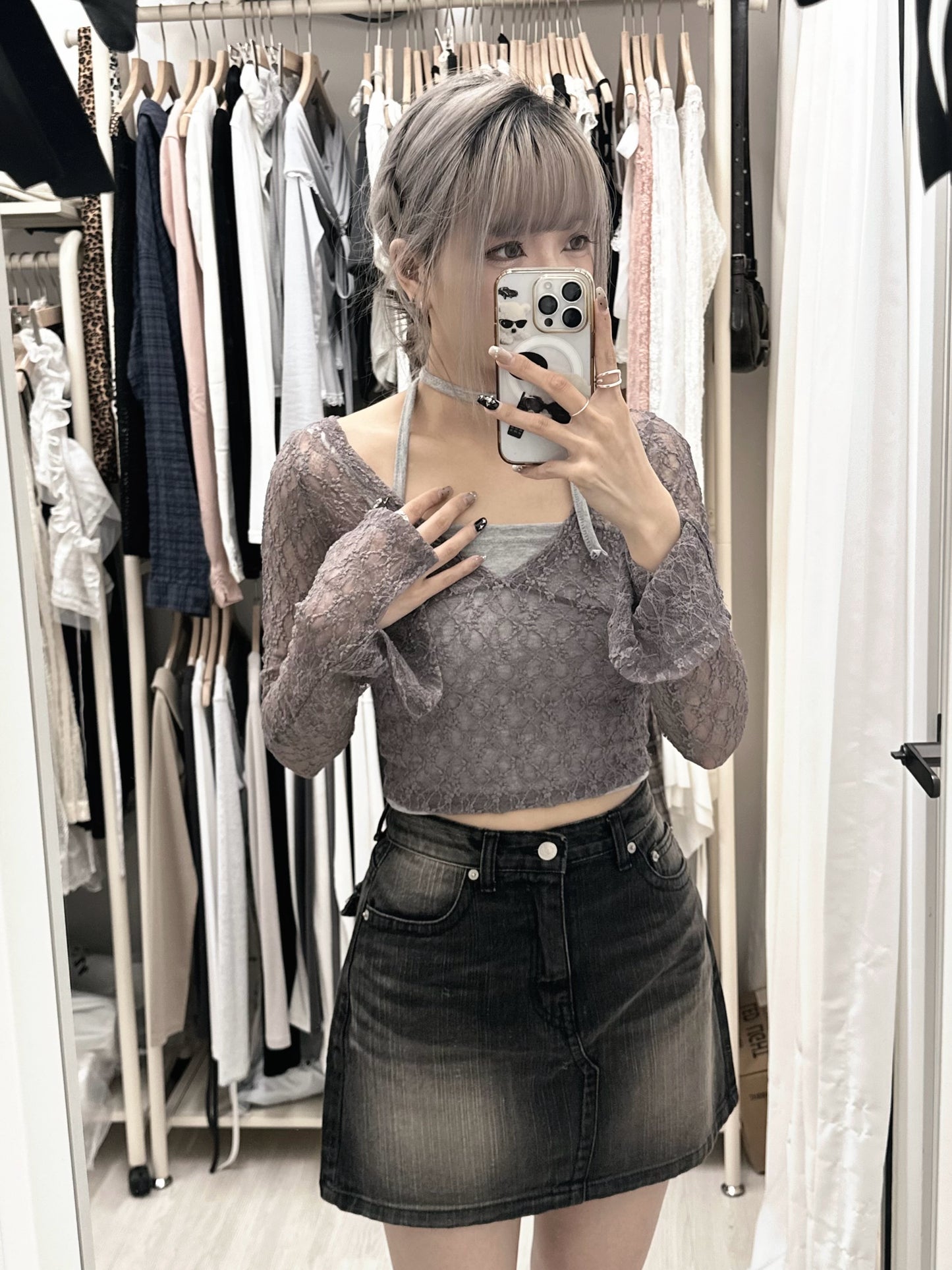 Melting Heart 蕾絲透膚開叉長袖Crop Top