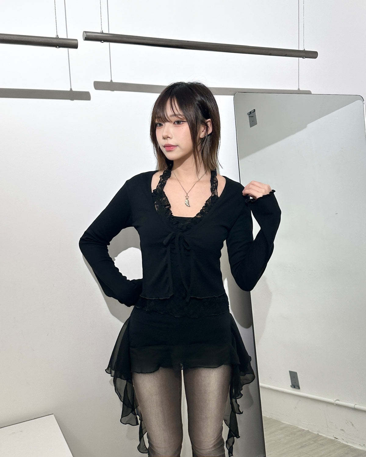 【Lovelist OOTD獨家穿搭-$40】Serenade半透視蕾絲假兩件Top＋Airy Lightness飄逸雪紡透紗吊帶Top Dress