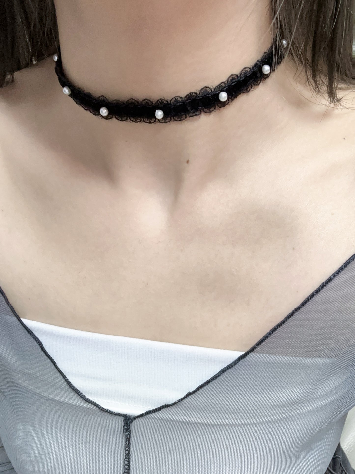 Tiffany’s Pearl Lace Chocker