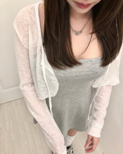 【韓式氣質女友約會感｜ 極顯纖細S腰線】Hourglass Firgure 透膚小外套+吊帶平領彈性OPS 2件套裝