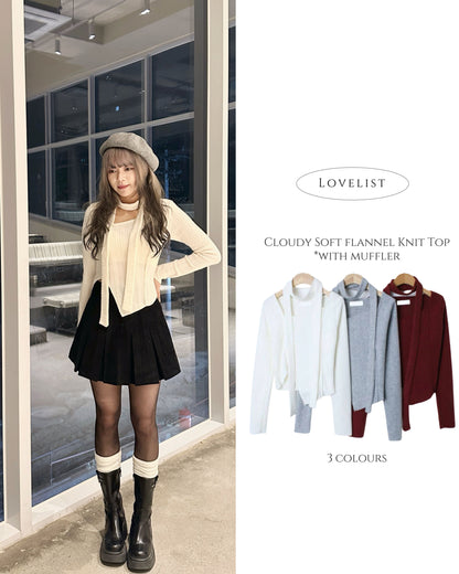 Cloudy Soft Flannels Knit Top
*with muffler