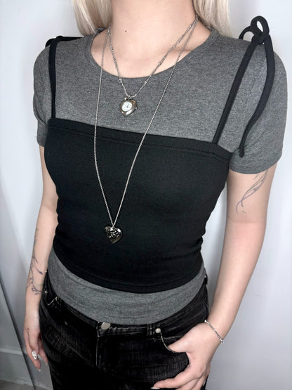 【韓系夏日疊穿CP值套裝｜ 日常Daily必入】Soft Monochrome 甜美雙肩綁帶蝴蝶結背心 x 寬鬆棉質 T-Shirt 2件套